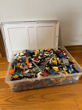 20.4 Pounds Bulk Lego Lot